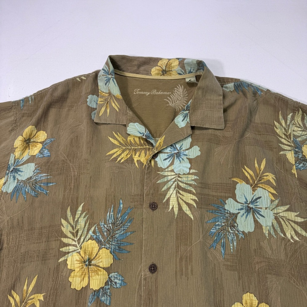Tommy Bahama Mens XL Silk Hawaiian Shirt Brown Floral Hibiscus Loop Collar